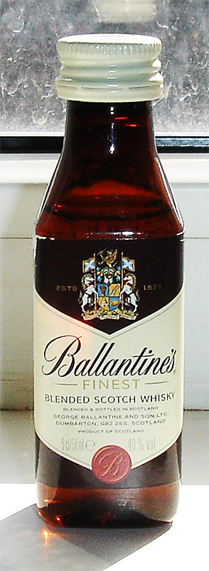 «Ballantine's Finest Blended Scotch Whisky»